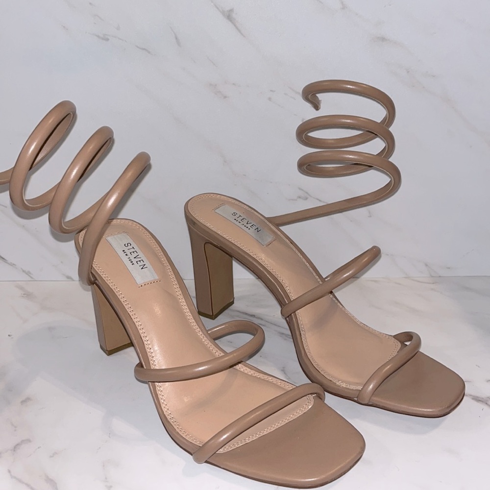 Steven New York jaidin ankle wrap heels sz 10   (D15)